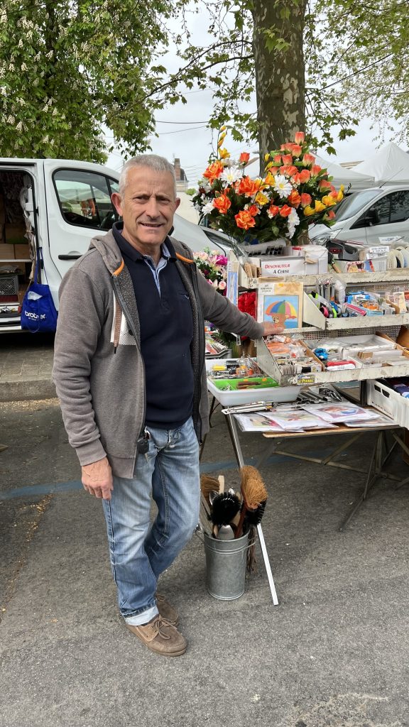 Philippe Favard-commerçants-jeudi-marché-Saint-Astier